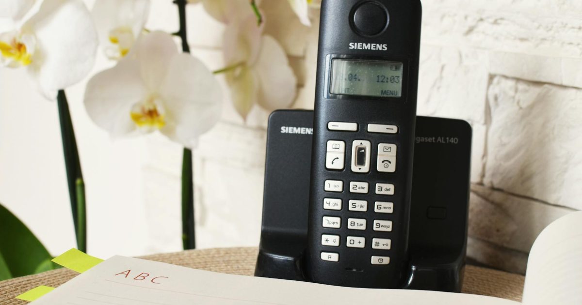 Vom Festnetz zum Smartphone: Wie Netzinfrastruktur unsere Kommunikation prägt