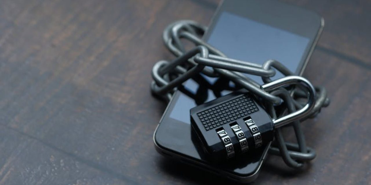 PIN und PUK – Woher bekommst du sie, und wofür sind diese SIM-Codes da?